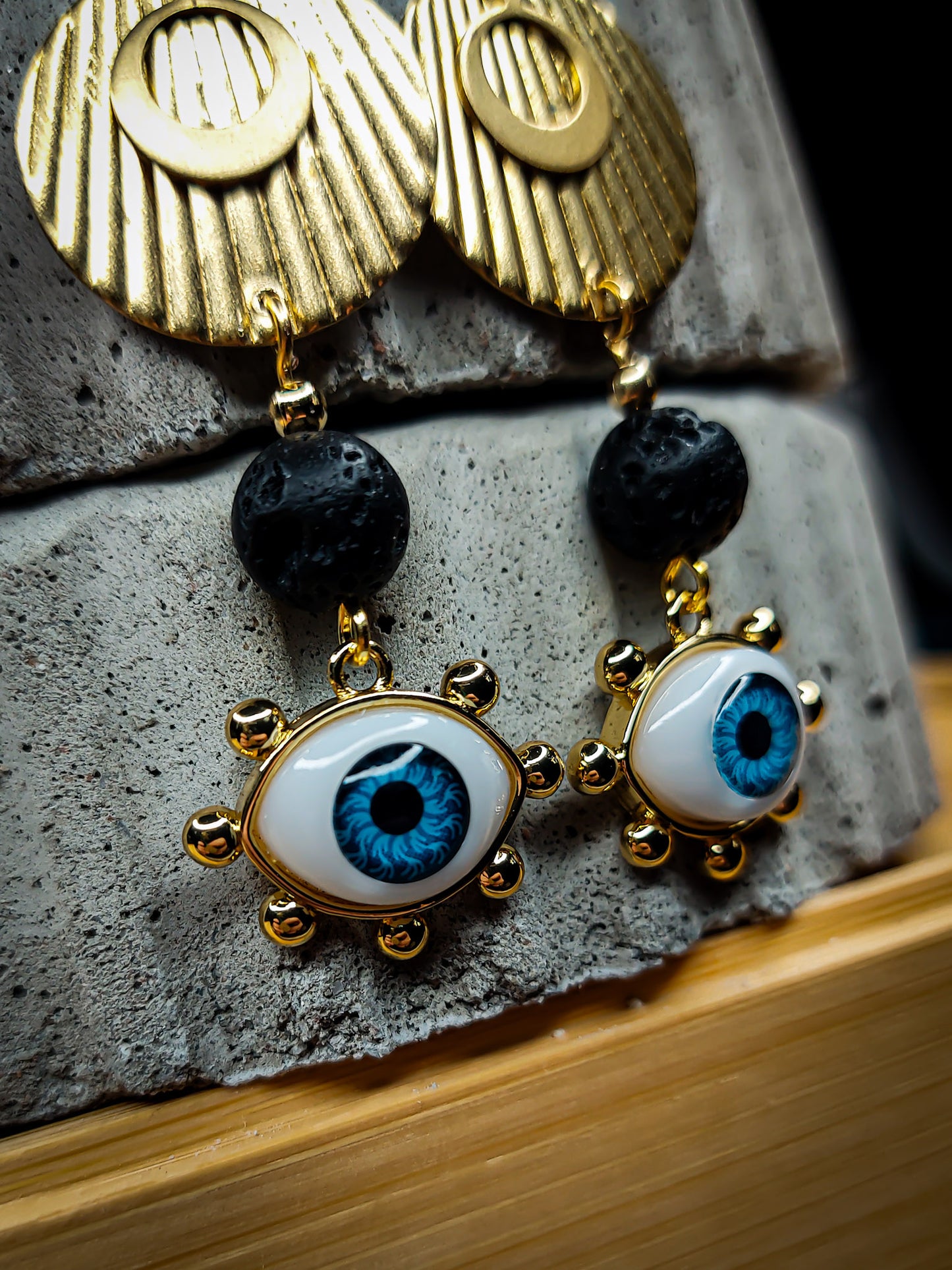 I got my EYE on you!